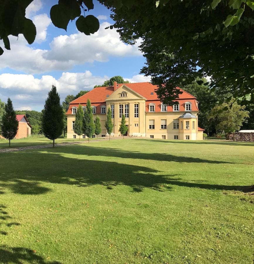 Schloss Grabow, Resting Place & A Luxury Piano Collection Resort, Prignitz Brandenburg Grabow  Zewnętrze zdjęcie